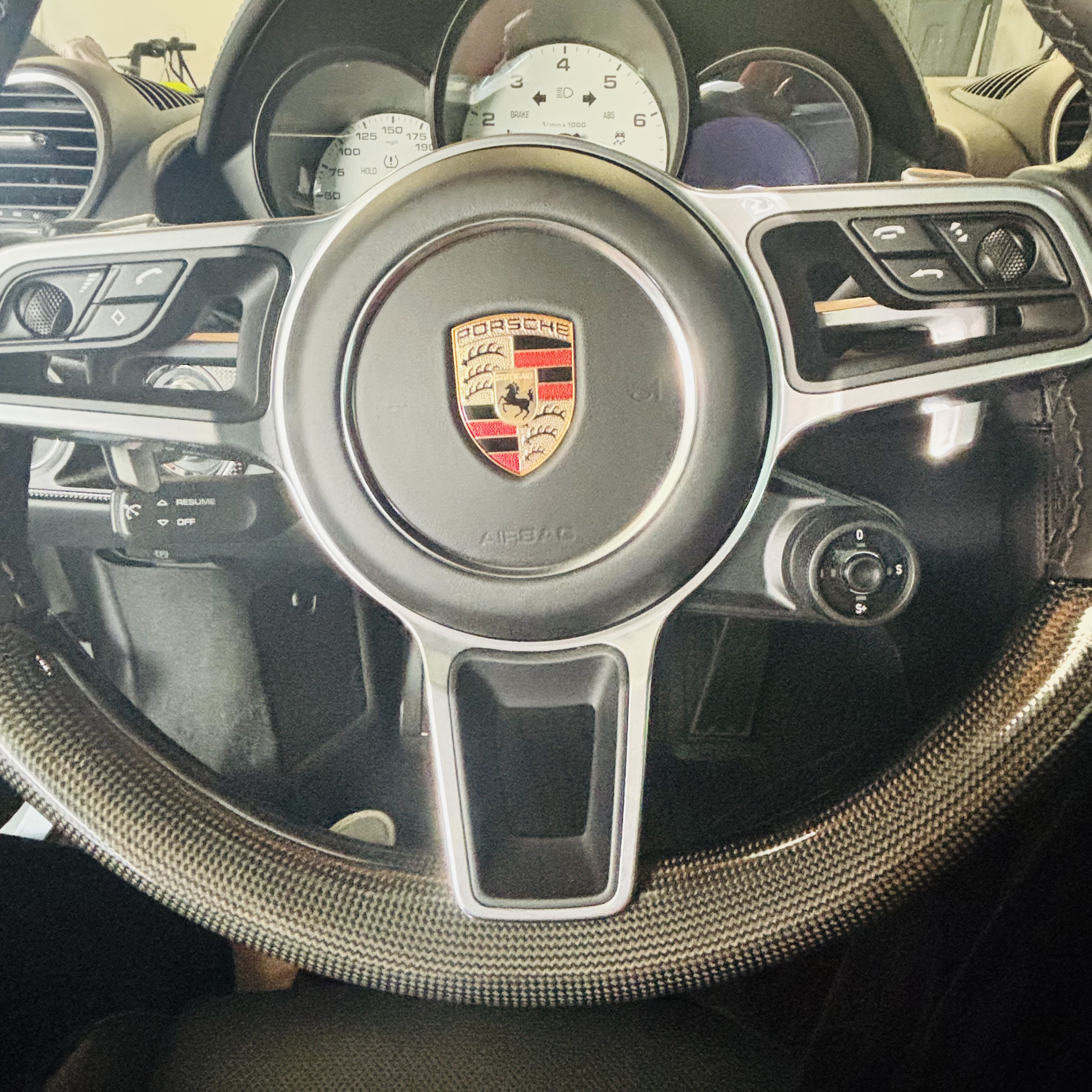 Used 2025 Porsche 718 Cayman S RWD image 13