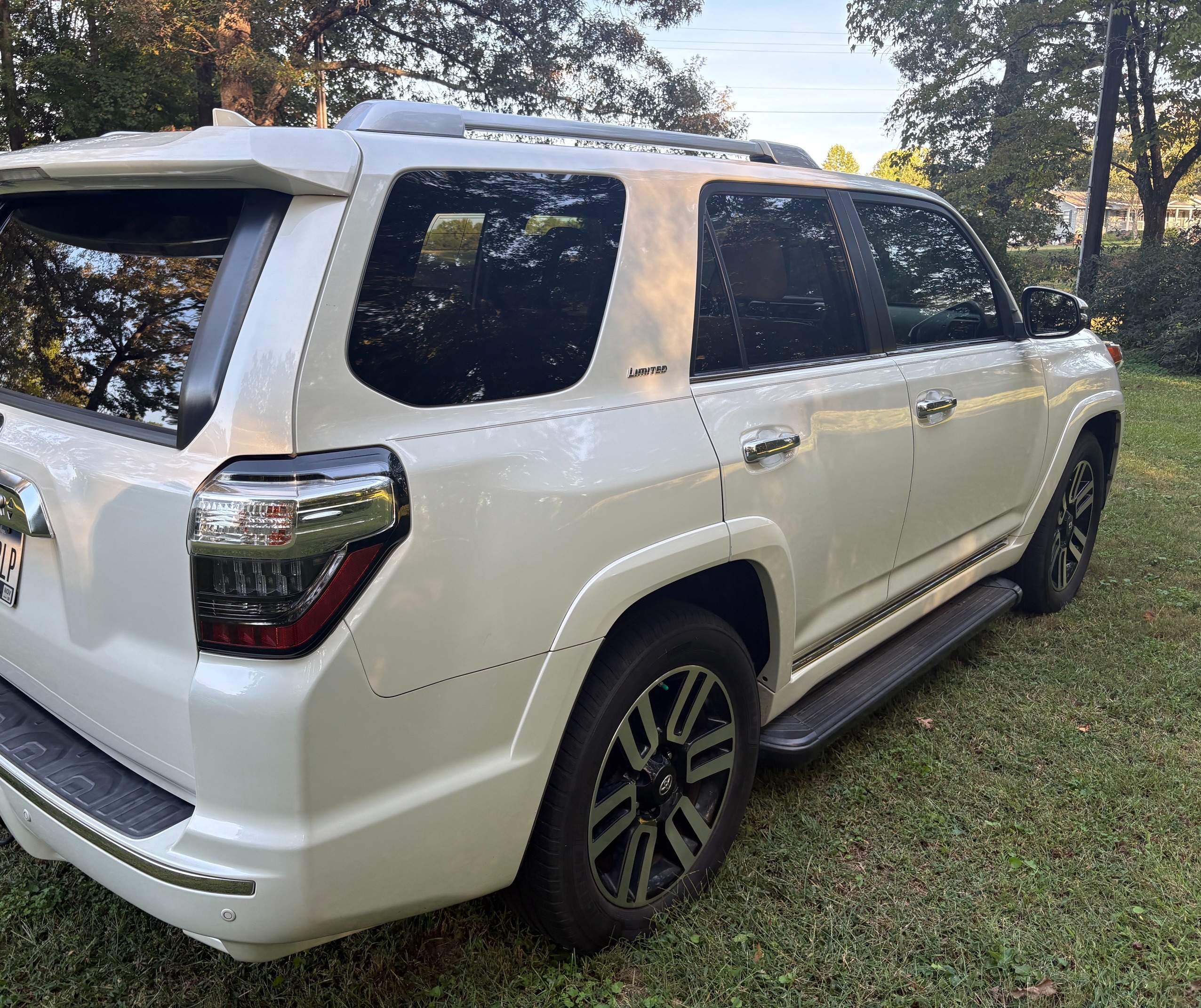 Used 2019 Toyota 4Runner Limited RWD image 6