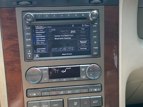 Used 2013 Lincoln Navigator 2WD w/ HD Trailer Tow Pkg image 15