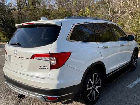 Used 2022 Honda Pilot Elite image 4
