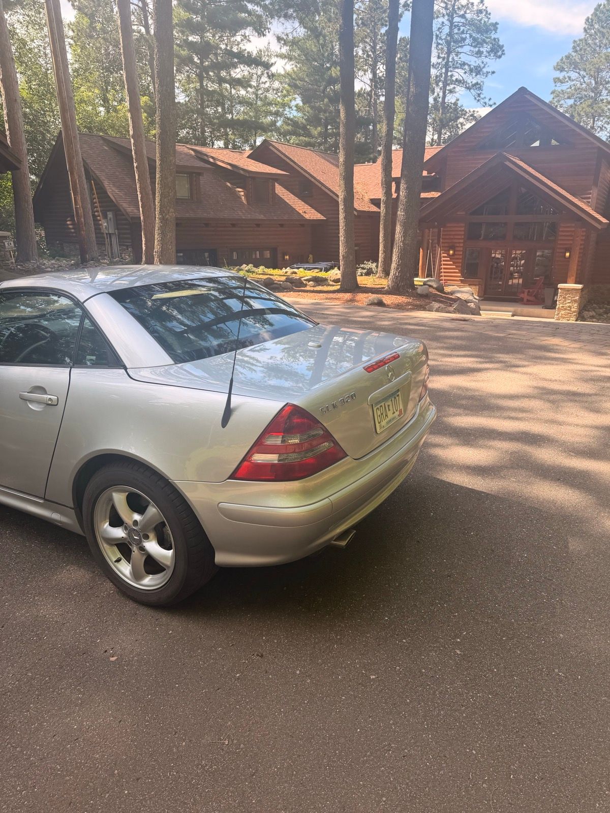Used 2001 Mercedes-Benz SLK 320 image 4