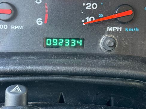 Used 2004 Jeep Wrangler 4WD w/ 30" Tire & Wheel Group image 6