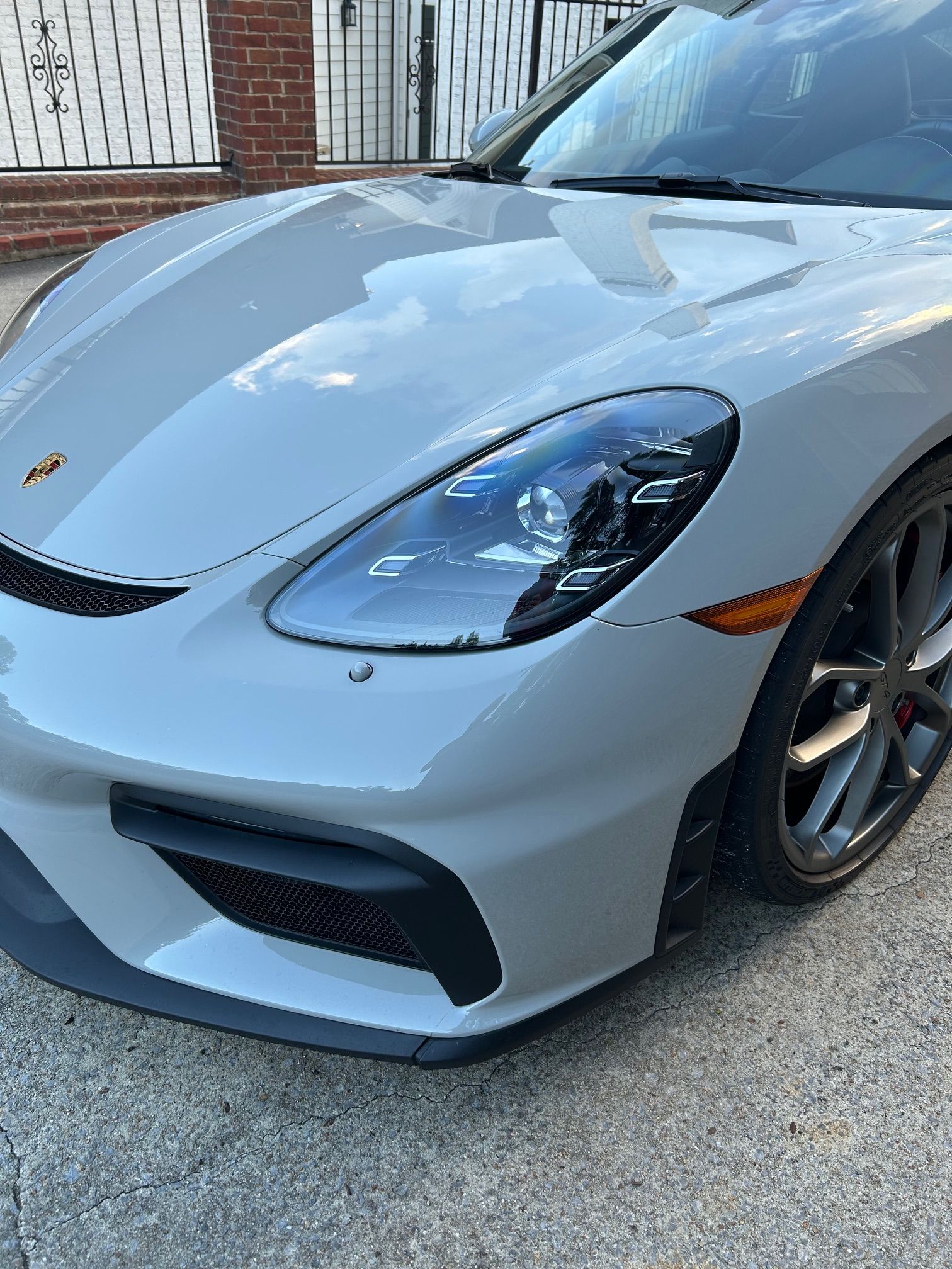Used 2022 Porsche 718 Cayman GT4 RWD image 11