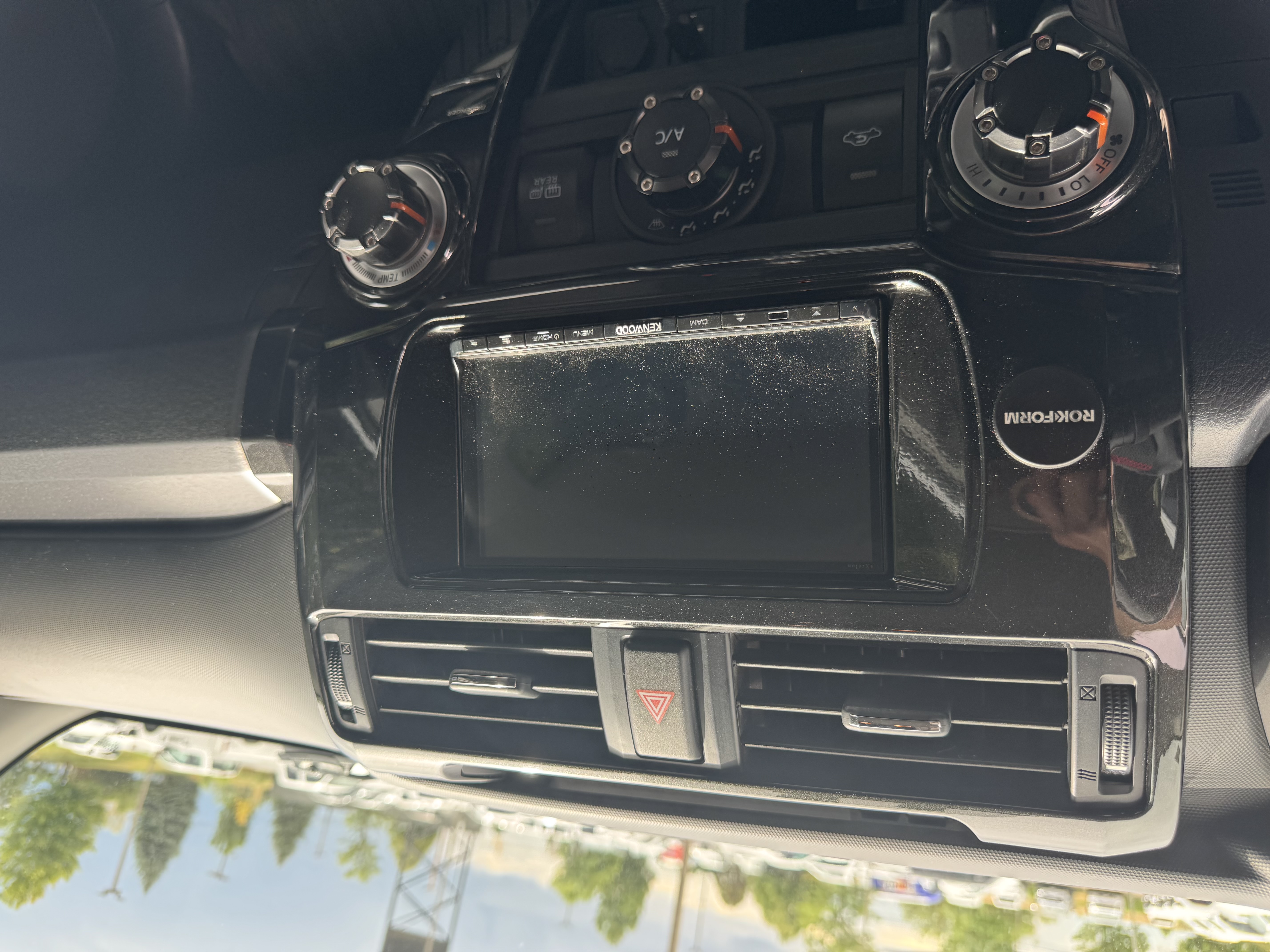 Used 2014 Toyota 4Runner Trail AWD/4WD image 10