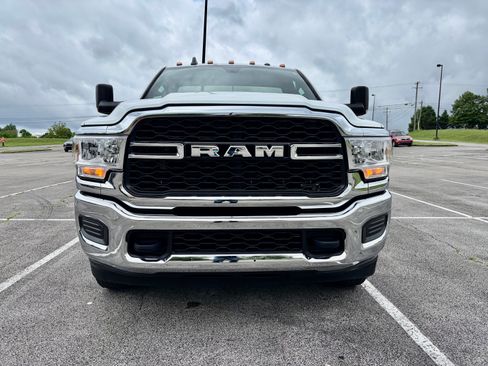 Used 2022 RAM 3500 Tradesman AWD/4WD image 10