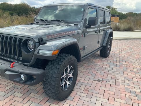 Used 2021 Jeep Wrangler Unlimited Rubicon image 10