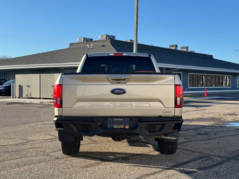 Used 2018 Ford F150 Lariat w/ Equipment Group 502A Luxury image 6