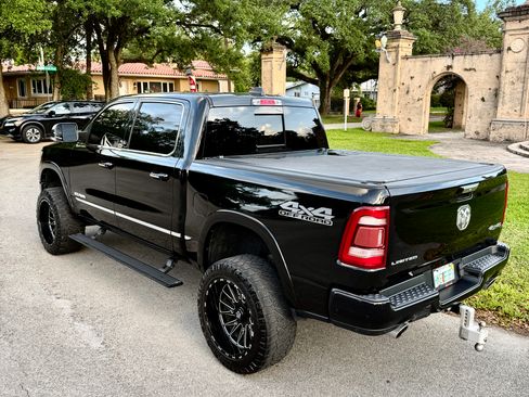 Used 2019 RAM 1500 Limited image 11