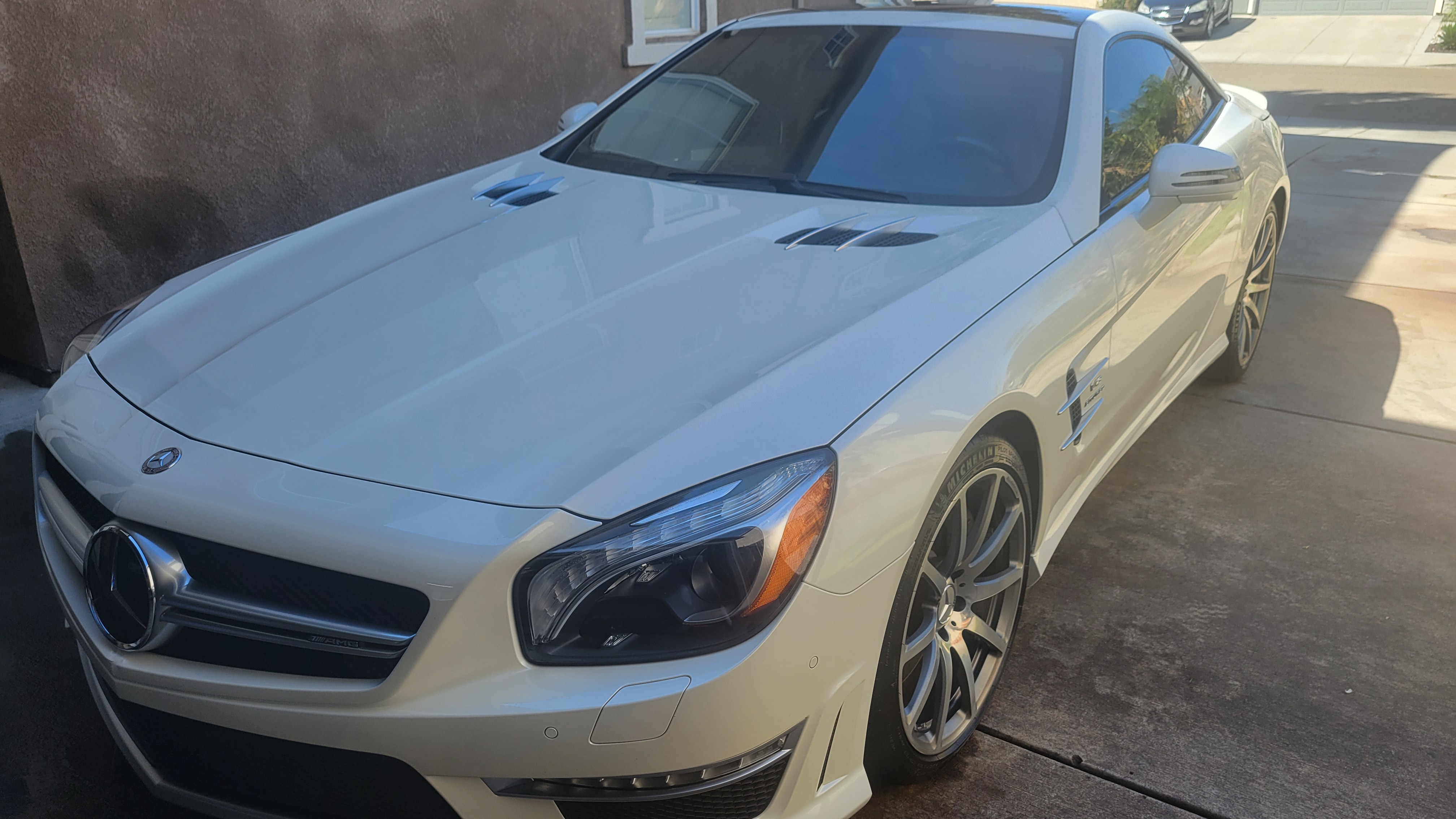 Used 2015 Mercedes-Benz SL 63 AMG image 4