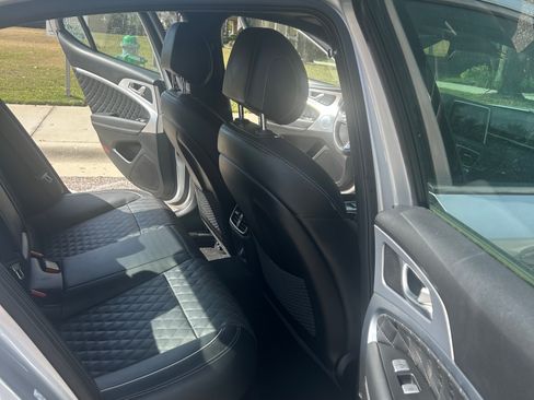 Used 2019 Genesis G70 3.3T Advanced w/ Sport Package image 14