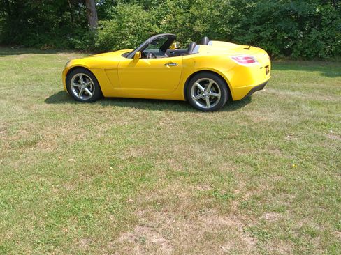 Used 2007 Saturn Sky w/ Premium Trim Pkg image 5