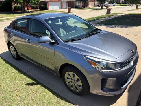Used 2020 Kia Rio S w/ Technology Package FWD image 9