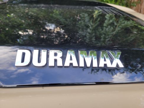 Used 2022 Chevrolet Silverado 1500 LT Trail Boss w/ LT Trail Boss Premium Package image 4