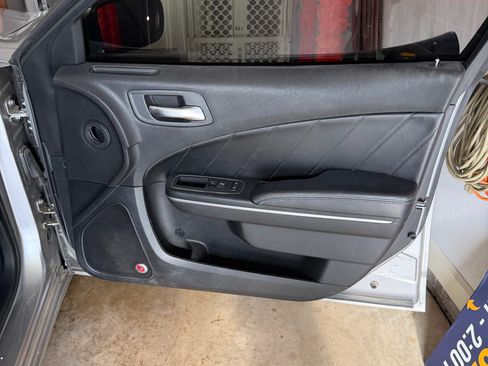Used 2015 Dodge Charger SXT w/ Plus Group RWD image 16