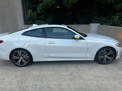 Used 2021 BMW 430i Coupe w/ Convenience Package RWD image 5