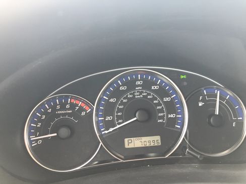 Used 2010 Subaru Forester 2.5X Premium w/ Popular Equipment Group 1A image 4