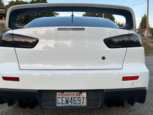 Used 2013 Mitsubishi Lancer Evolution GSR image 5