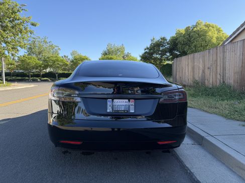 Used 2017 Tesla Model S 75 RWD image 5