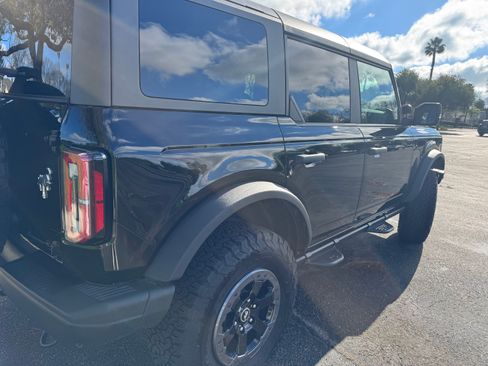 Used 2021 Ford Bronco Badlands image 13