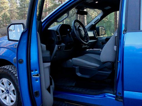 Used 2016 Ford F150 XL w/ Equipment Group 101A Mid AWD/4WD image 14