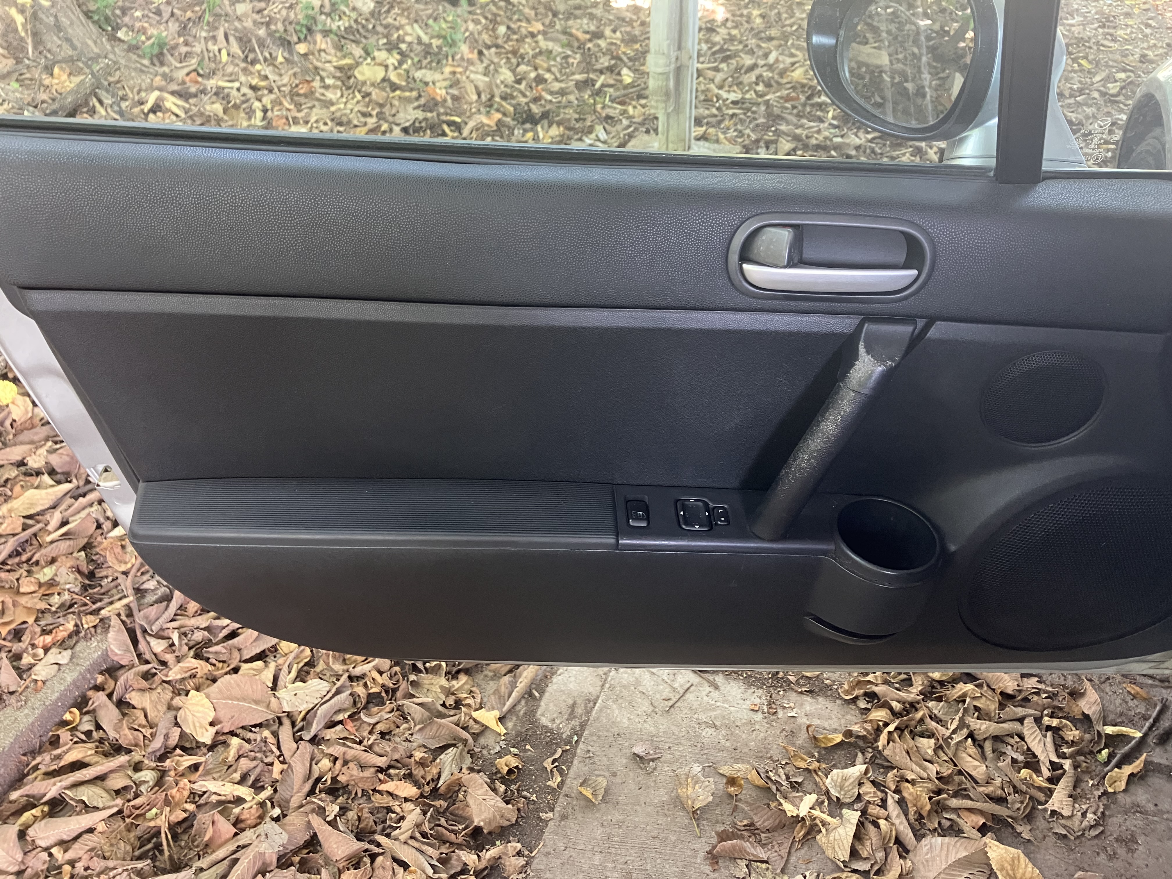 Used 2006 MAZDA MX-5 Miata Touring RWD image 6