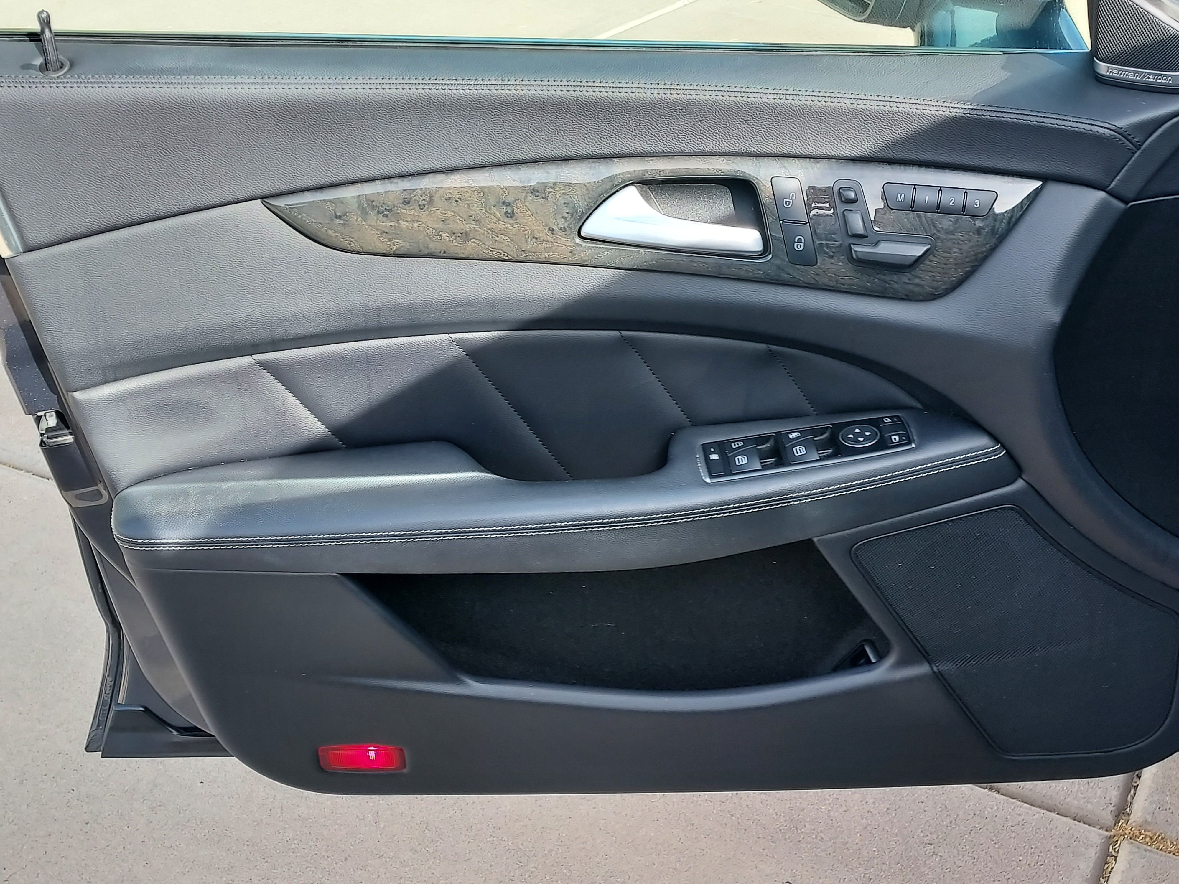 Used 2014 Mercedes-Benz CLS 550 image 11