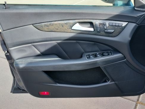 Used 2014 Mercedes-Benz CLS 550 image 11