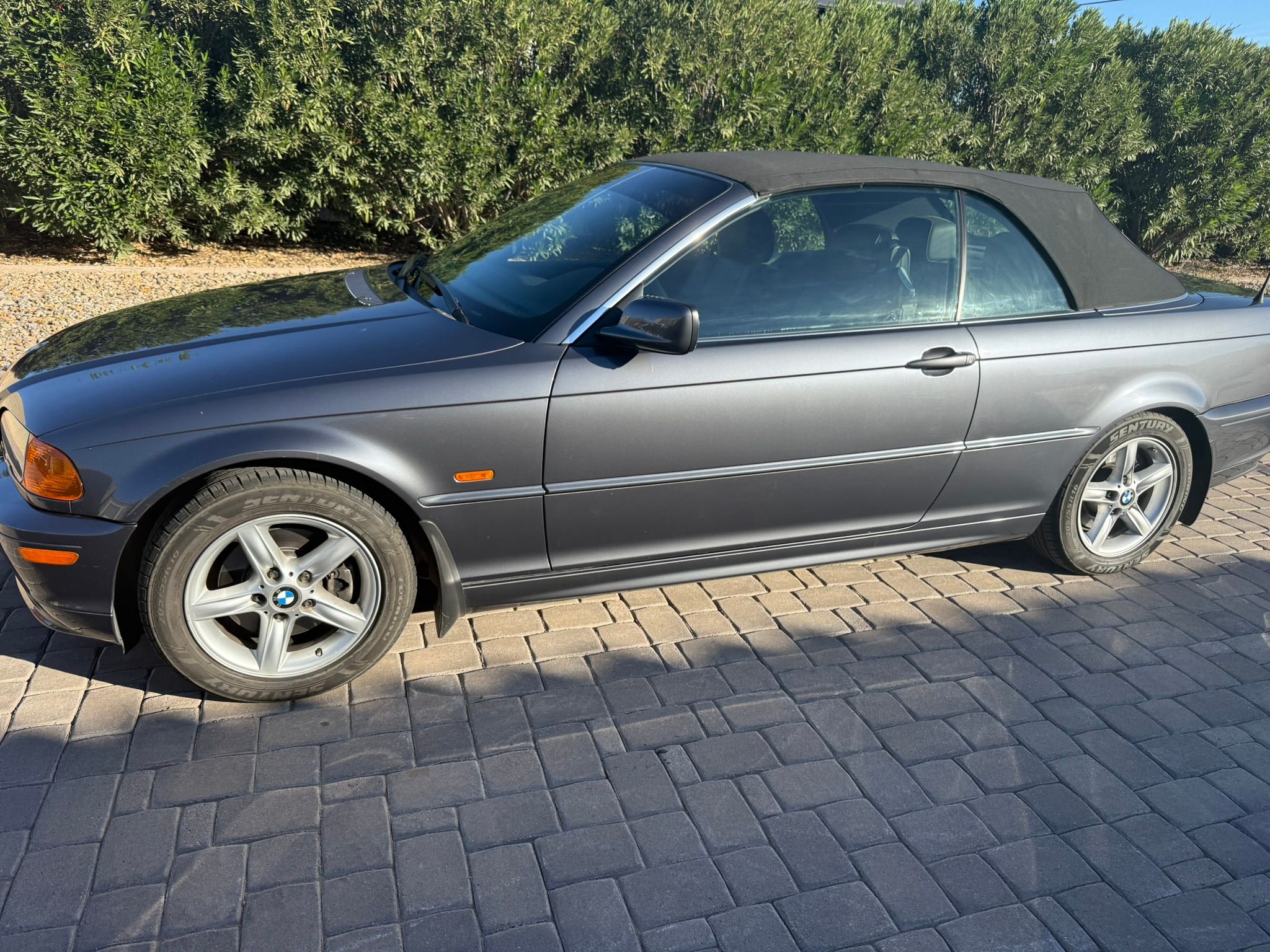 Used 2002 BMW 325Ci Convertible RWD image 4