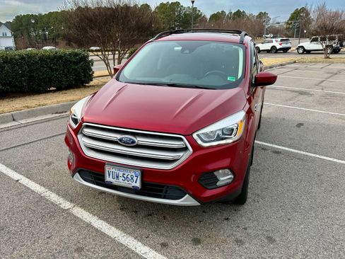 Used 2018 Ford Escape SEL w/ Ford Safe & Smart Package image 2
