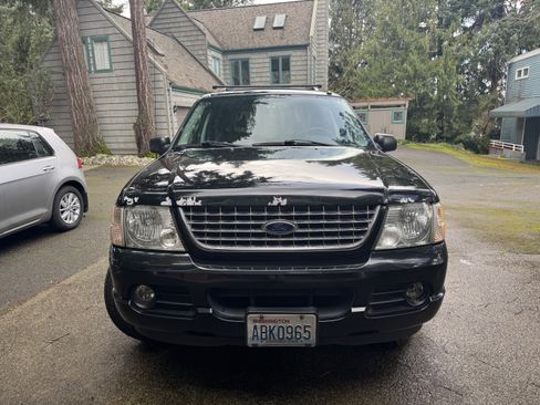 Used 2003 Ford Explorer Limited image 2