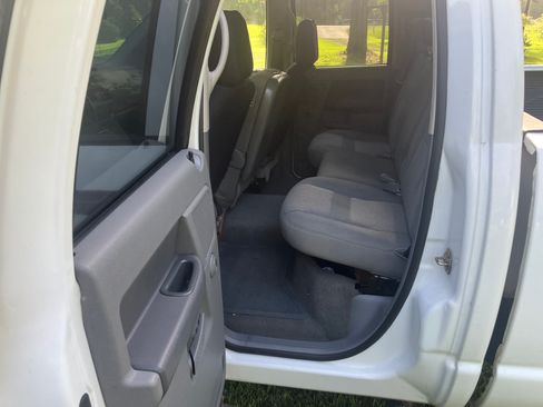 Used 2006 Dodge Ram 2500 Truck SLT RWD image 10