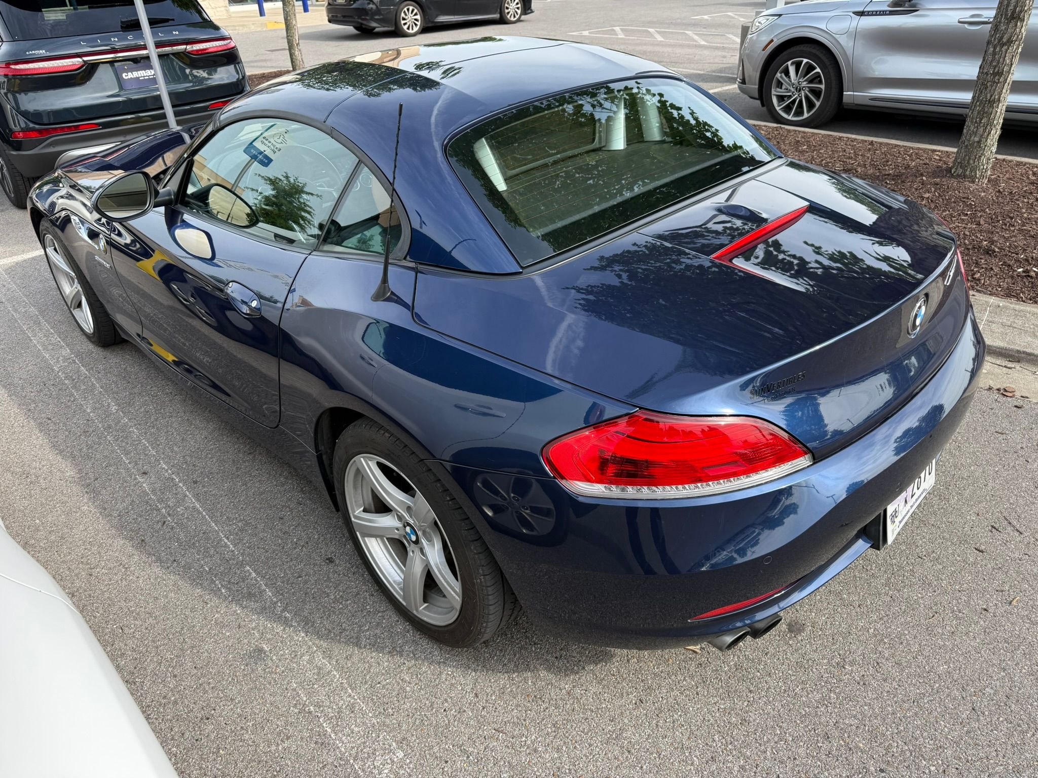 Used 2014 BMW Z4 sDrive28i RWD image 6