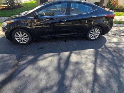 Used 2015 Hyundai Elantra SE w/ Option Group 03