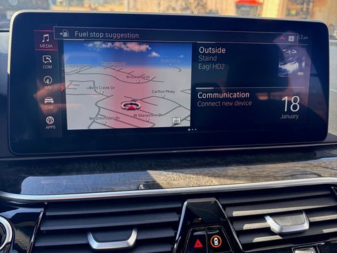 Used 2022 BMW 530i w/ M Sport Package image 26