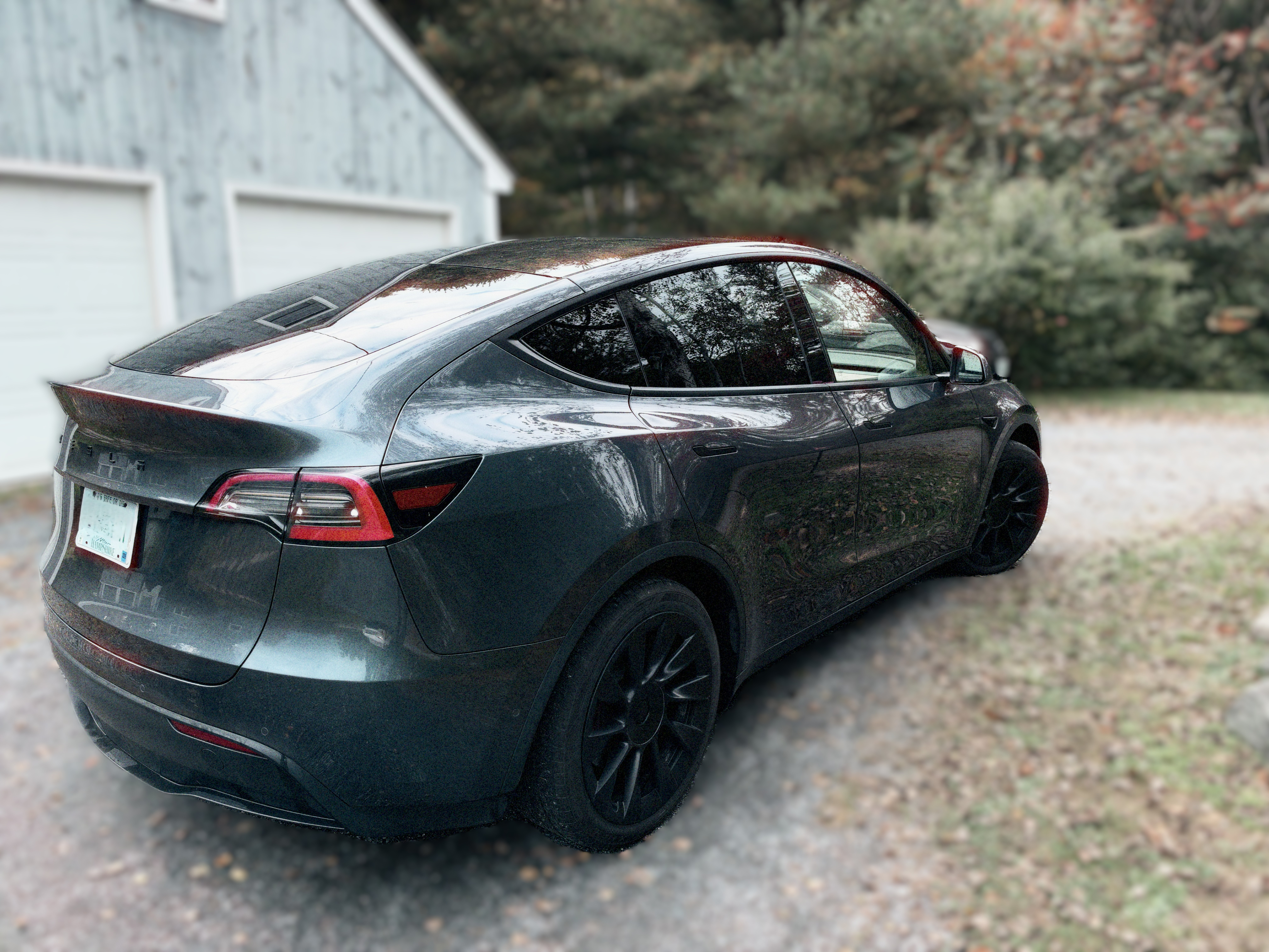 Used 2021 Tesla Model Y Long Range AWD/4WD image 5
