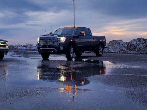 Used 2021 GMC Sierra 3500 Denali image 14