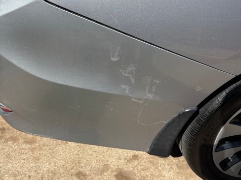 Used 2017 Honda Accord Hybrid Sedan image 17