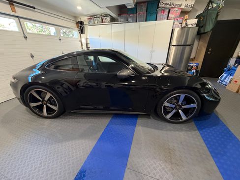 Used 2023 Porsche 911 Carrera T image 6