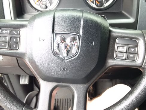 Used 2015 RAM 3500 Tradesman w/ Power & Remote Entry Group image 13