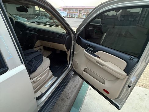 Used 2007 Chevrolet Tahoe LT w/ 1LT Special Edition image 28