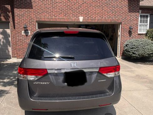 Used 2016 Honda Odyssey SE image 4