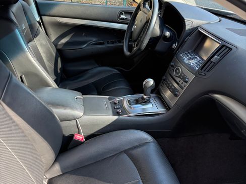 Used 2013 INFINITI G37 x Sedan w/ Premium Pkg image 15