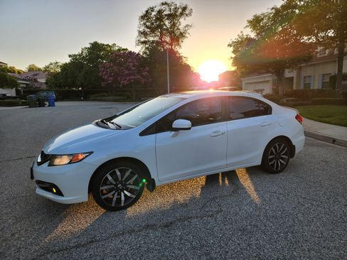 Used 2015 Honda Civic EX-L image 12