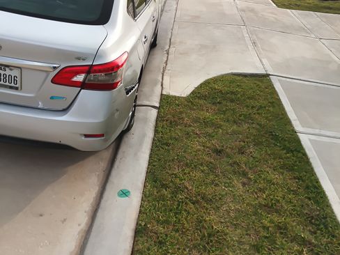 Used 2014 Nissan Sentra SV image 8