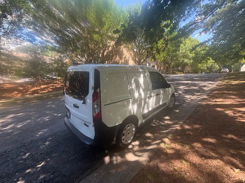 Used 2018 Ford Transit Connect XL FWD image 5