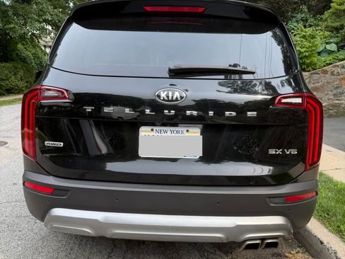 Used 2020 Kia Telluride SX w/ SX Prestige Package AWD/4WD image 5