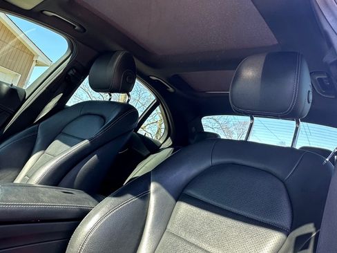 Used 2017 Mercedes-Benz C 300 4MATIC Sedan image 26