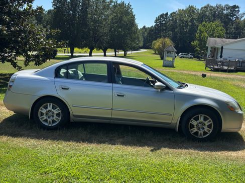 Used 2006 Nissan Altima 2.5 S w/ (P01) Special Edition Pkg image 11