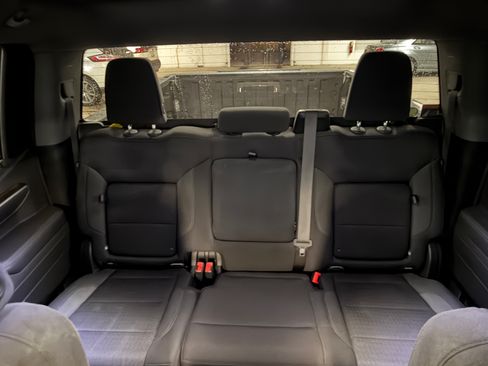 Used 2022 GMC Sierra 1500 Elevation image 16