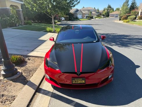 Used 2017 Tesla Model S 75 RWD image 16